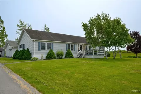 18416 Robinson Rd, Clayton, NY 13624