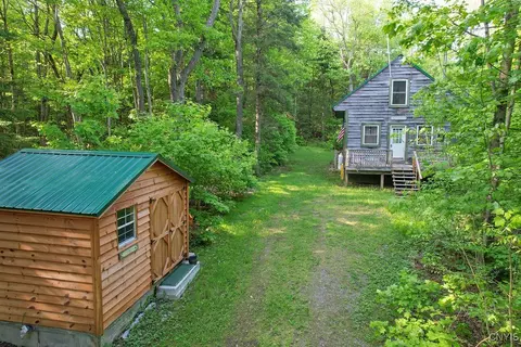 1507 Keeney Ln, Osceola, NY 13437