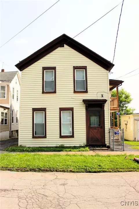 1106 Orchard St, Utica, NY 13501