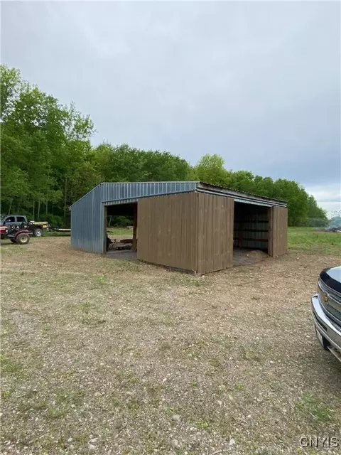 0 Mc Gibbon Rd, Sterling, NY 13111