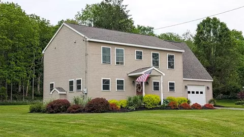 126 Lebanon St, Hamilton, NY 13346