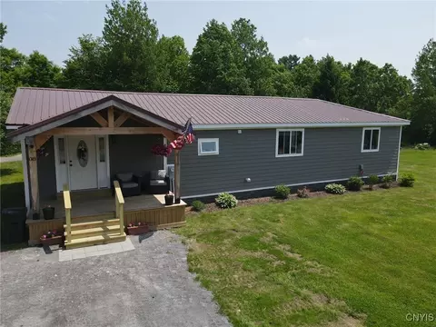 8 Office Rd, Fowler, NY 13642