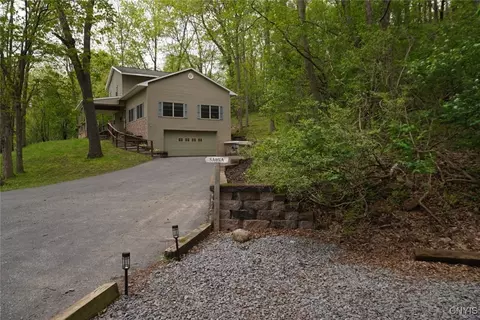 24673 Crane Ln, Watertown, NY 13601