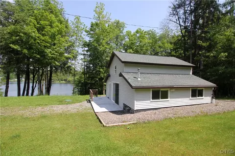 6234 Reservoir Rd, Hamilton, NY 13346