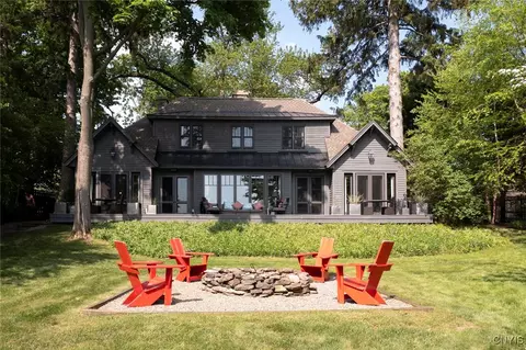 3133 E Lake Rd, Skaneateles, NY 13152