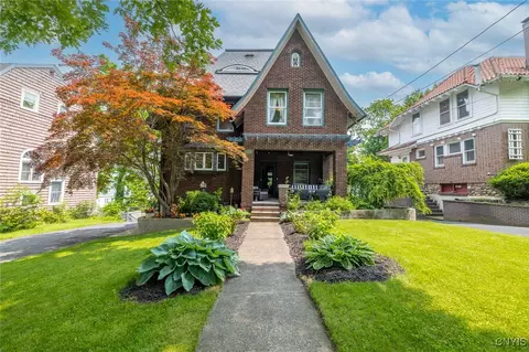 107 Summit Ave, Syracuse, NY 13207