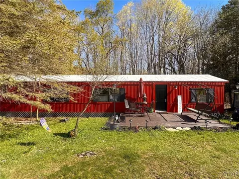 1 Pheasant Rd, Litchfield, NY 13322