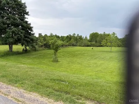 13031 Co Route 72 Rd, Henderson, NY 13650
