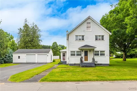 126 8th Ave, Frankfort, NY 13340