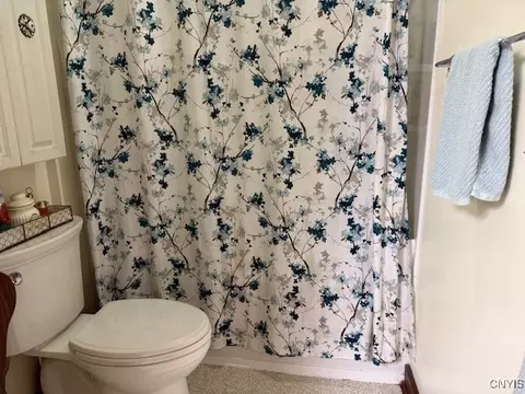 Bath - 33 State St, Oneida, NY 13421 photo 2 of 6