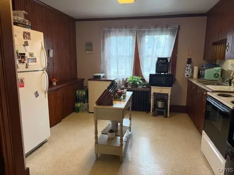 Kitchen - 33 State St, Oneida, NY 13421 photo 3 of 6