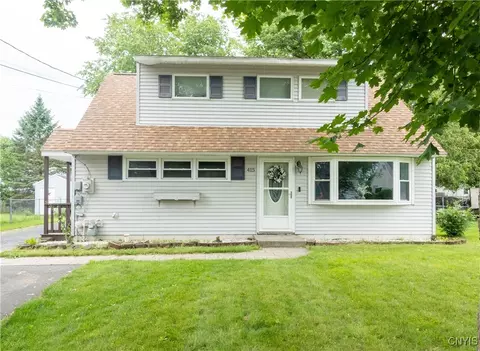 415 Van Dyke Rd, Utica, NY 13502