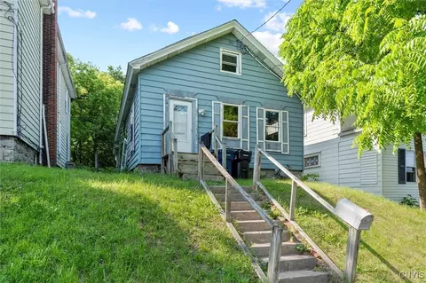 207 Boyden St, Syracuse, NY 13203