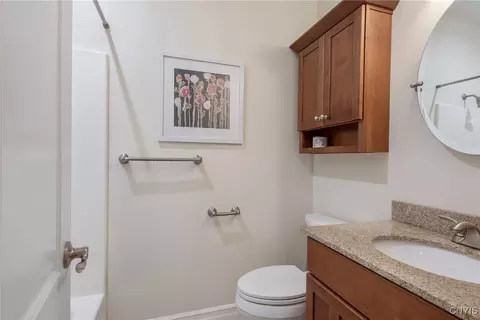 Bath - 113 Jacobs Ln, Sullivan, NY 13037 photo 1 of 6