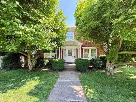 633 Pleasant St, Utica, NY 13501