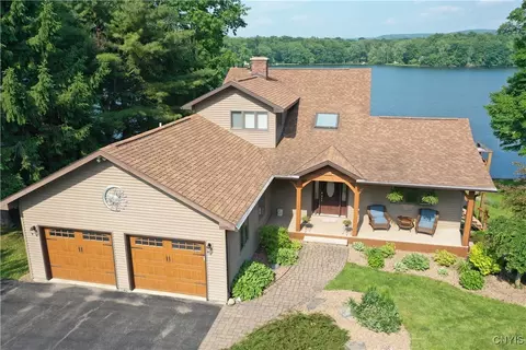 7530 Song Lake Rd, Tully, NY 13159