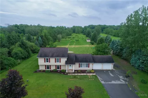 464 Hoy Rd, Cortlandville, NY 13045