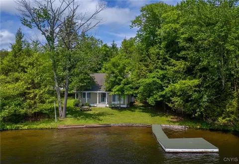 157 Sandy Point Dr, Amboy, NY 13028