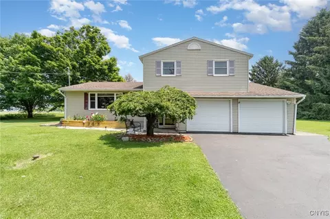 7042 Forbes Rd, Lenox, NY 13032