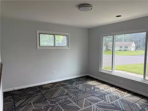Living - 1 Devonshire Rd, Syracuse, NY 13212 photo 1 of 4