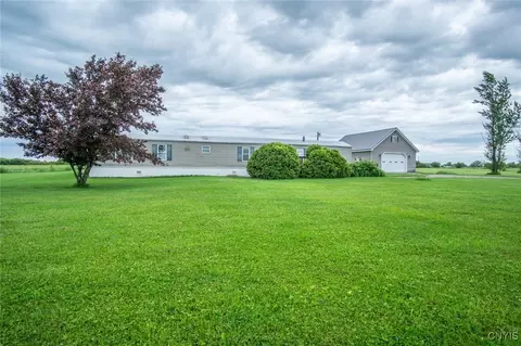 31819 Miller Rd, La Fargeville, NY 13656
