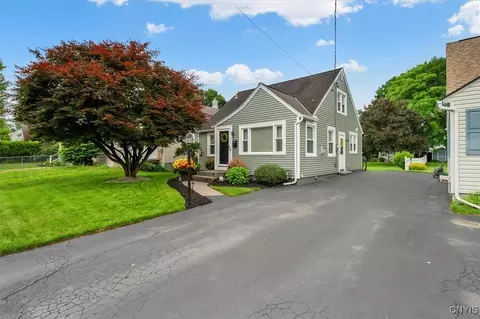 237 Thieme Pl, Utica, NY 13502