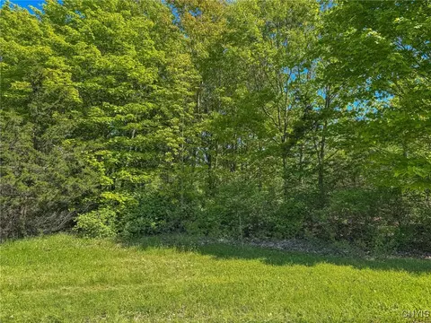 15278 Heritage Dr, Clayton, NY 13624