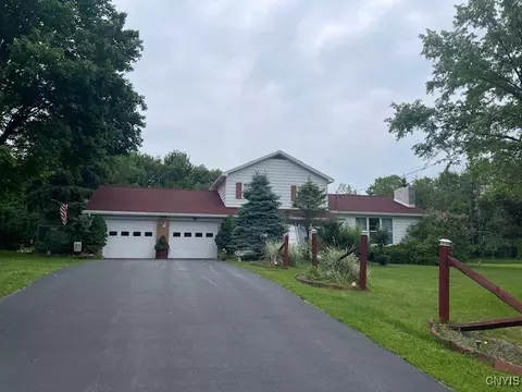 2690 County Route 26, Parish, NY 13131