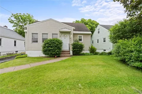 204 Wilmont Rd, Syracuse, NY 13219