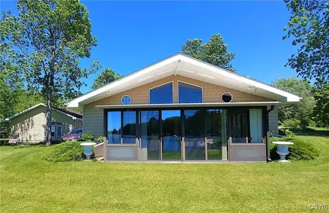 21494 Nindl Ln, Alexandria, NY 13640