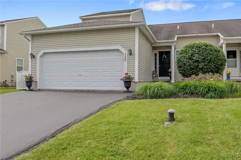 5060 Revolutionary Path, Salina, NY 13088