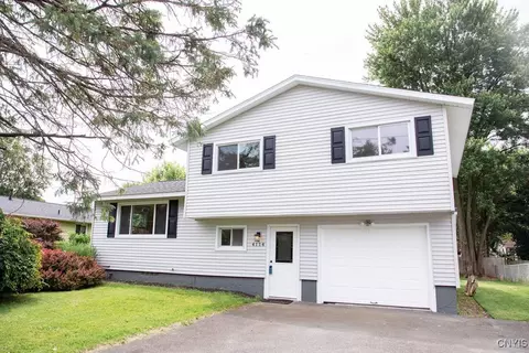 4114 Wetzel Rd, Liverpool, NY 13090