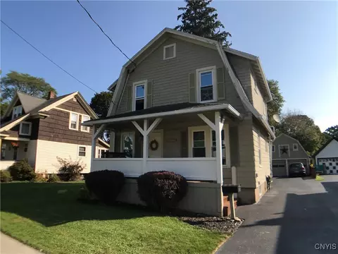 17 Chestnut St, Cortland, NY 13045