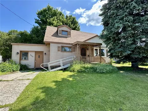 420 Judson St, Ogdensburg, NY 13669