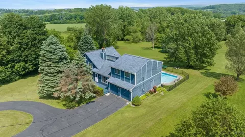 4278 Makyes Rd, Onondaga, NY 13215