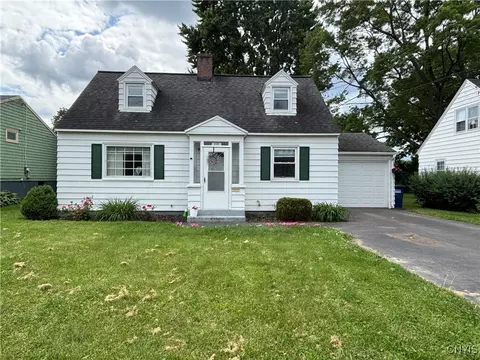 301 Loma Ave, Syracuse, NY 13208