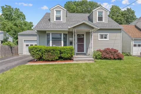 305 Academy Pl, Syracuse, NY 13207