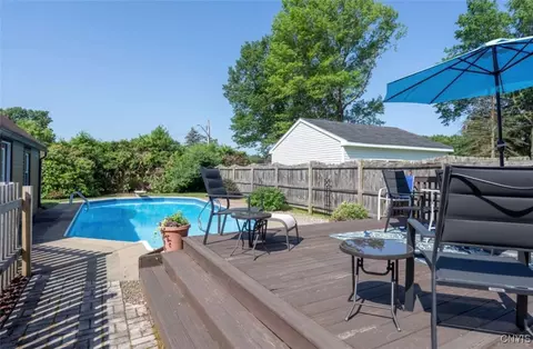 409 Walnut St, Rome, NY 13440 photo 6