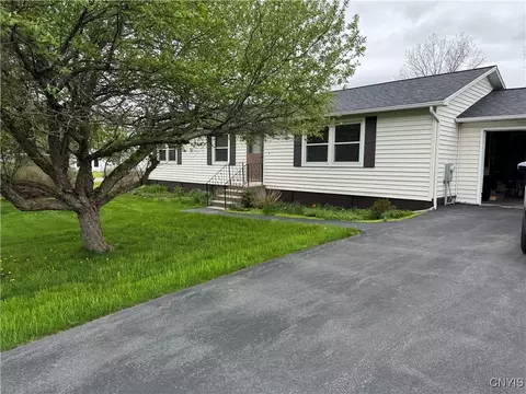 23155 Gardner Dr, Pamelia, NY 13601