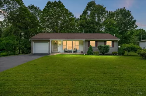 7917 Turin Rd, Rome, NY 13440