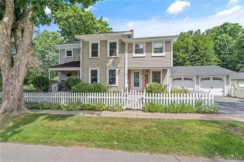 1 Division St, Van Buren, NY 13027