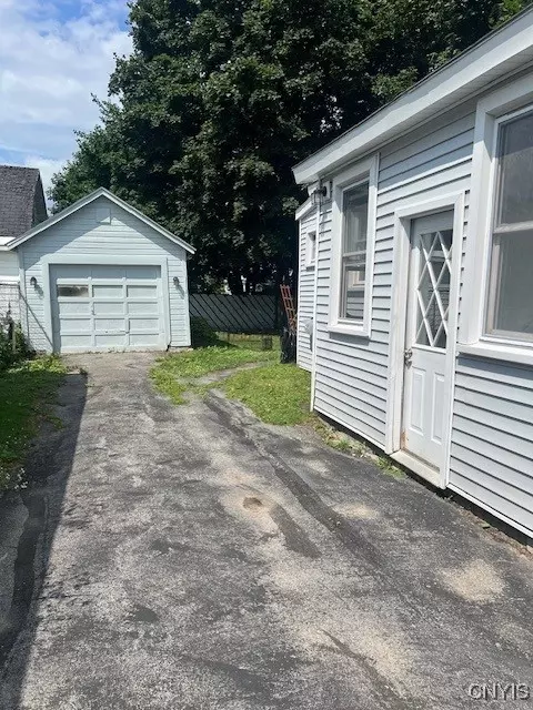44 E 8th St, Oswego, NY 13126 photo 27