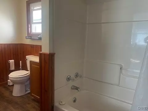 44 E 8th St, Oswego, NY 13126 photo 16