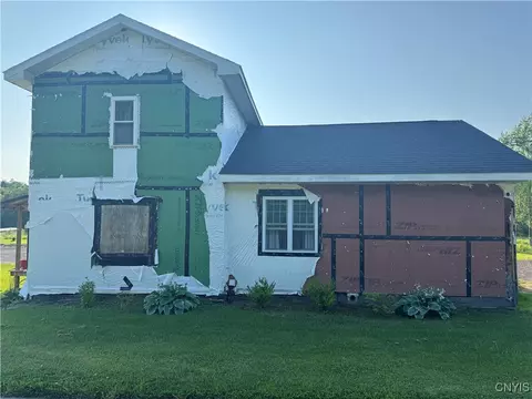 149 Elizabethtown Rd, German Flatts, NY 13357