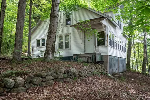 182 Seneca Rd, Webb, NY 13420