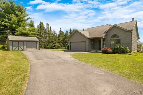 5650 State Route 80, Tully, NY 13159