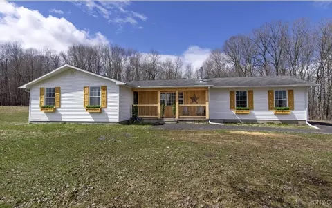 7647 Cameron Hill Rd, Deerfield, NY 13304