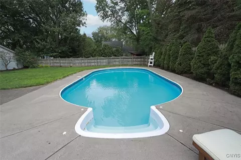 Exterior - 105 Maple Dr, Fayetteville, NY 13066 photo 8 of 9