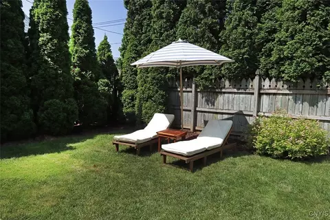 Exterior - 105 Maple Dr, Fayetteville, NY 13066 photo 7 of 9