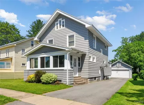 102 Hartford Pl, Utica, NY 13502